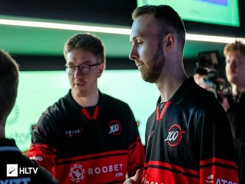 gla1ve谈rain：他正在成长为一名指挥，我为他感到非常骄傲